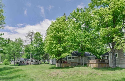 Muskoka Lakes Cottage | Muskoka Cottage Minutes From Bala