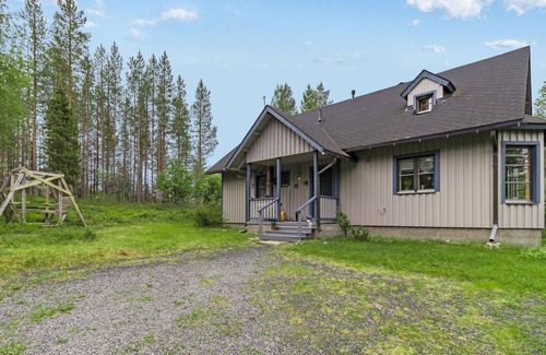 Kuusamo House | Mustikka by Interhome