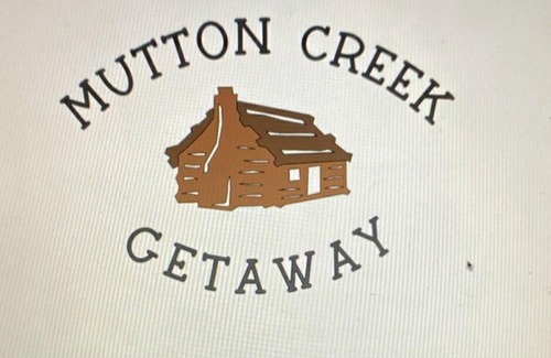 Greenfield House | Mutton Creek Getaway: comfortable, peaceful cabin