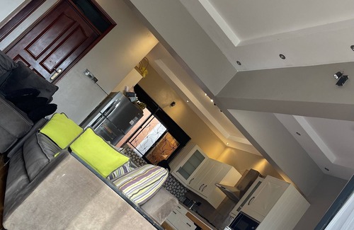 Central Kampala House | Muvawala Lakeside home