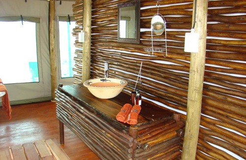 Phalaborwa Cabin | Muweti Bush Lodge