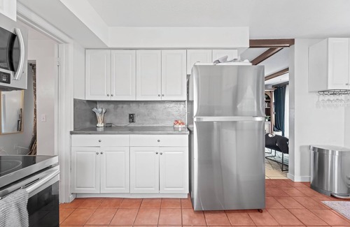 Canton House | MVP Manor; 3 Min to HOF & Belden Village