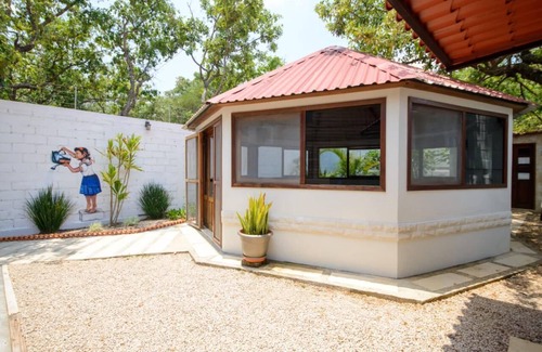 Comitan de Dominguez Cabin | "refugio Sereno en la Naturaleza: ¡tu Cabaña Perfecta te Espera!"