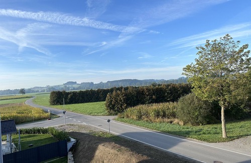 Leutkirch im Allgau Apartment | My Allgäu Home 2 - Penthauswohnung mit Bergblick