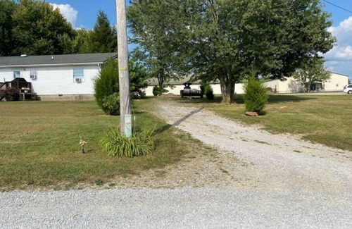 Se Ree Apartment | My Blessing 4, at Rough River Lake Area1