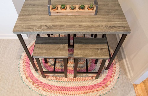 Bismarck Apartment | My Happy Place 1019