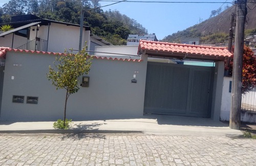 Petropolis House | MY HOUSE IN THE MOUNTAINS
