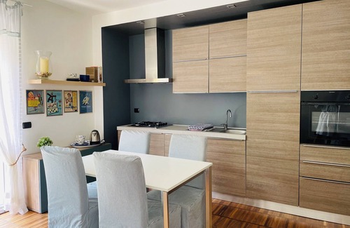 Imberido Condo | MY HUMBLE HOUSE - APPARTAMENTO IN VILLA CON VISTA LAGO
