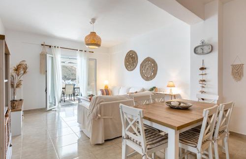Merichas Apartment | My Kythnos House