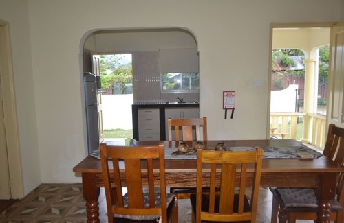 Praslin Island Villa | MY OZI PERL GUEST HOUSES - VILLAS