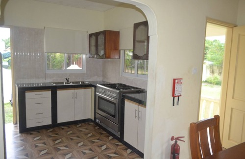 Praslin Island Villa | MY OZI PERL GUEST HOUSES - VILLAS