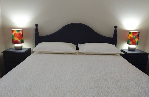 Killarney Heights House | My Place - Light Filled & Specious Retreat in a Prime Location