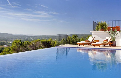 Santa Eulalia del Rio Villa | My Rental Homes - Villa Edward with priavte pool and panoramic view
