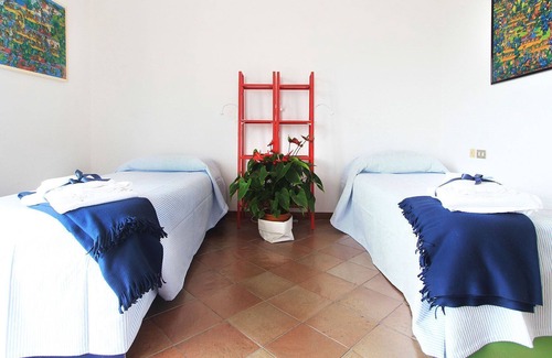 Portovenere Villa | My Rental Homes - Villa Roby 5 min by walking from the center of town, with garden