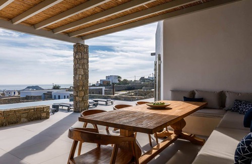 Xilokeratidi Villa | My Rental Homes - Villa Cupido , few steps from the sea, with pool and sea view