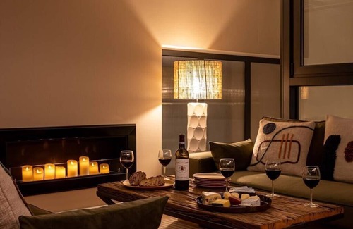 Porte-Saint-Martin Apartment | My Skydome in Paris S