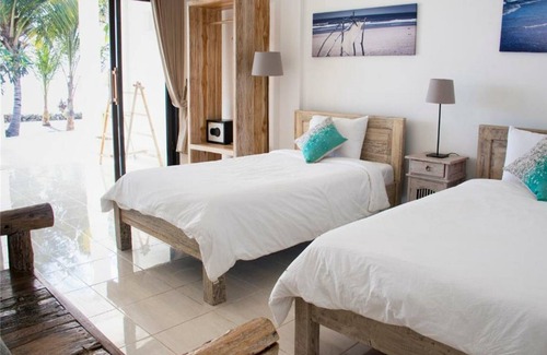 Sumbawa Barat Hotel | MYAMO Beach Lodge