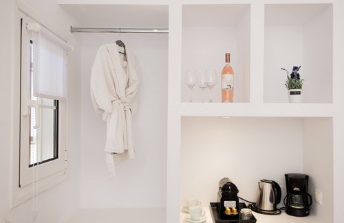Little Venice Apartment | Myconian Little Venice Sunset suite