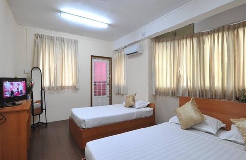 Yangon House | Myint Myat Guest House