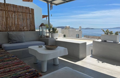 Tourlos Apartment | Mykonos Noir Nest - Sea View Escape