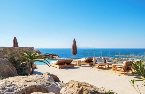 Paradise Villa | Mykonos Villa Scorpios