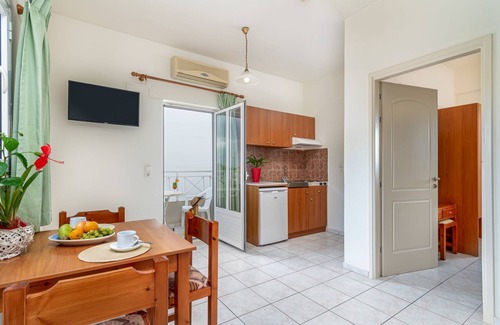 Anissaras Apartment | Mylos Apartments