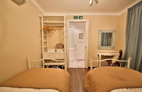 Rabat Apartment | MYN Zondadari