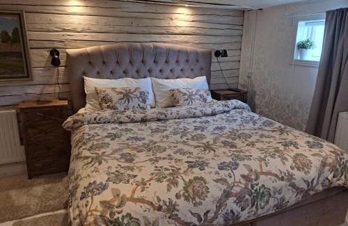 Borlange Cabin | Myntloftet Borlänge med inglasad bubbelbad