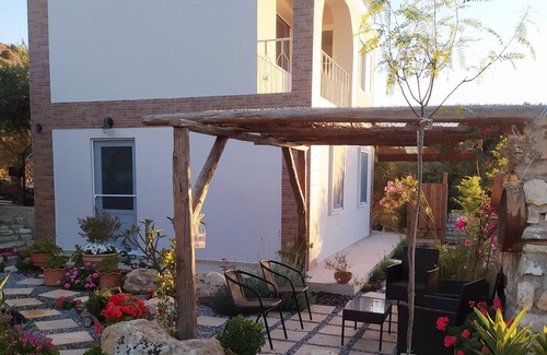 Faistos Villa | MyParadise-Farm Villa with jacuzzi and sea view for families and nature lovers