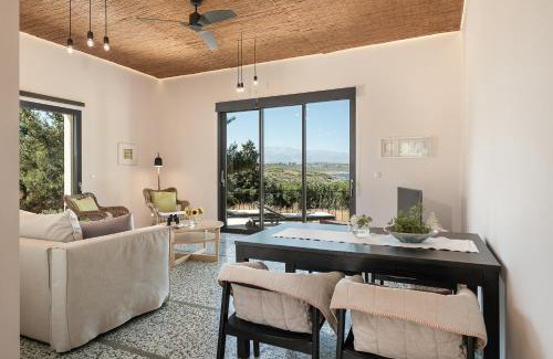 Tersanas Villa | Myrtia Beach House