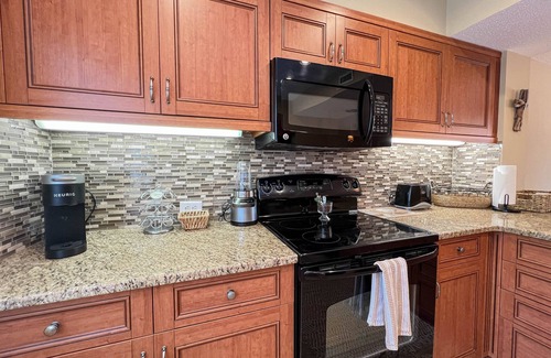 Arcadian Shores Villa | Myrtle Beach SC.Kingston Plantation.5 minute walk to beach.ground floor villa