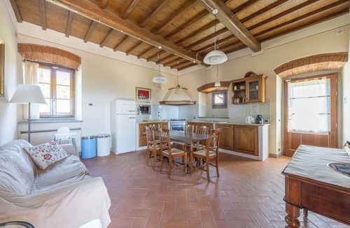 Terranuova Bracciolini House | Myrtle flat in VILLA with POOL