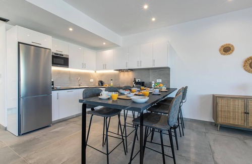 Tavronitis Villa | Myrtle Villa - Three Bedroom Villa, Sleeps 6