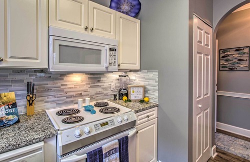 Central Myrtle Beach Condo | Myrtlewood Golf Resort Condo with Pool Access