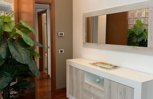 Monza Apartment | Mysa Properties - Accogliente bilocale nei pressi della Villa Reale - Monza
