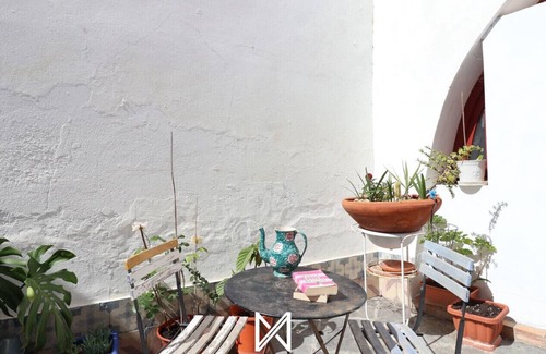 Mertola House | MyStay - The Viscount's House | Twin