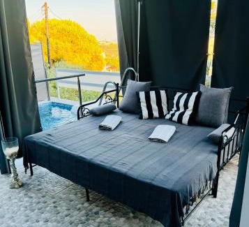 Palaio Tsifliki House | Mythos Villa Palio, private pool and outdoorkitchen open 01 08 - 15 09!