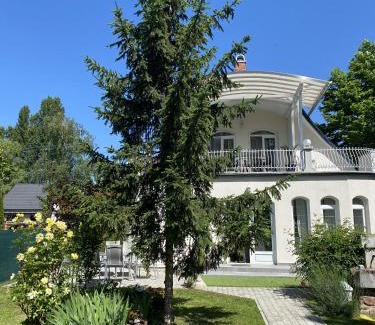 Abrahamhegy House | Nádliget Vendégház