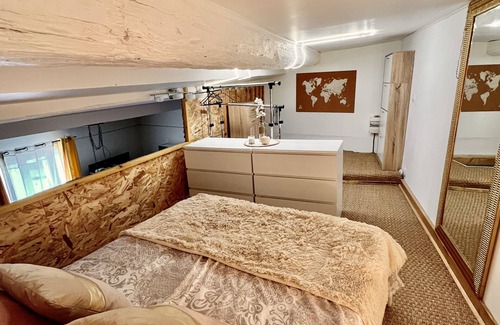 Faubourg Apartment | Nîmes center: superb atypical apartment