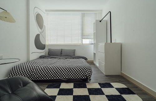 Hue Apartment | Nấp Homestay 1 - Unique Apartment 2 Beds have gym, pool free