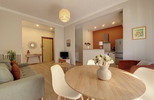 Les Baumettes Apartment | N&J - PALAIS VEGA - Balcony - Central