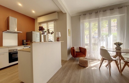 Les Baumettes Apartment | N&J - PALAIS VEGA - Balcony - Central
