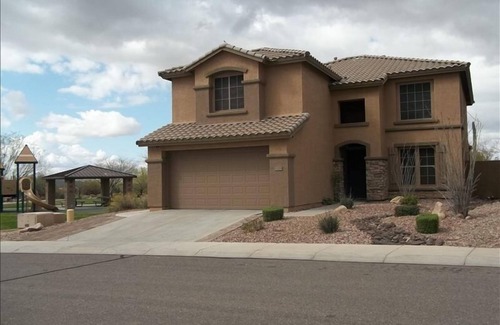 Anthem Country Club House | N PHX- Anthem-Great pool and view master planned neighborhood, parks, trails
