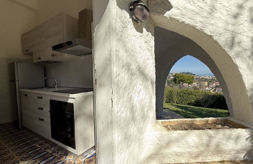 Villaggio Taunus Apartment | N111 - Numana, single villa with garden and sea view
