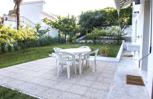 Villaggio Taunus Apartment | N230 - Numana, brand new three-room apartment with garden