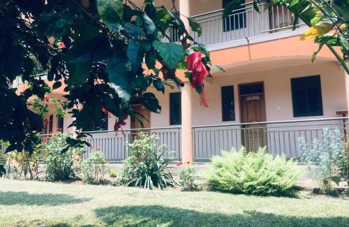 Entebbe Hotel | Nabinoonya Resort Beach