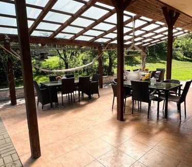 Tisovec Apartment | Nadštandardný apartmán s terasou