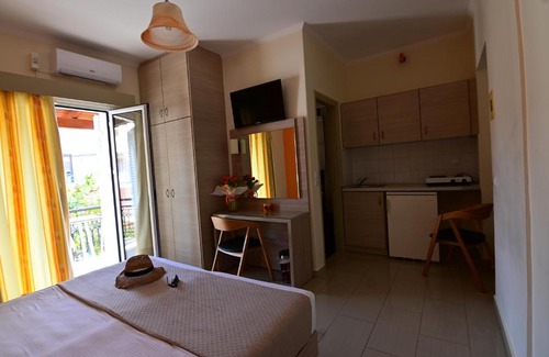 Argassi Apartment | Nadia's Studios & Apartments in Argasi, Sea-View