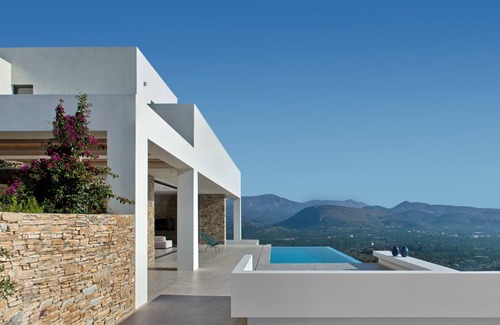 Nafplio Villa | NafplioBlu - Villa for 6-8 with amazing sea and valley views + infinity pool