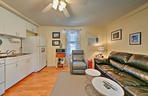 Nags Head Apartment | Nags Head Apt with Patio - 1/2 Mile Walk to Beach!